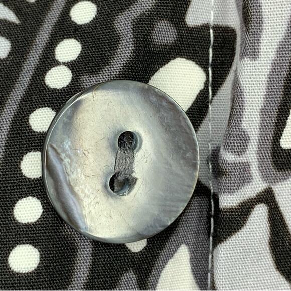 Coldwater Creek Blouse Button Down Long Sleeves Black and Gray Size PM - Picture 8 of 11